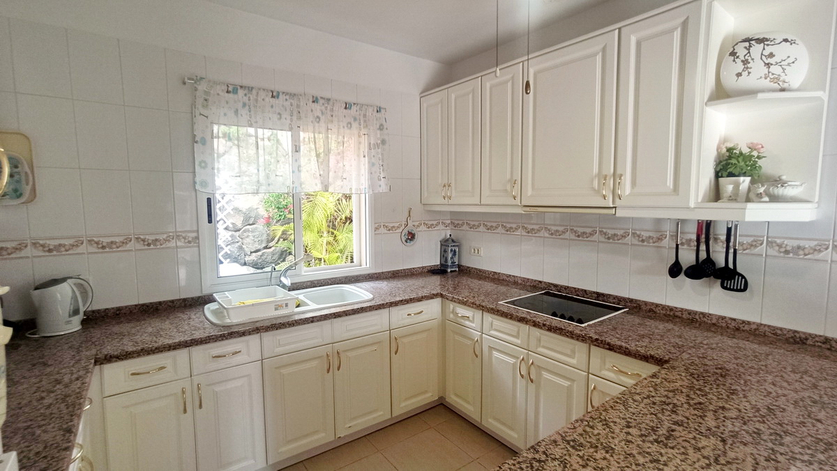 Villa on Tenerife, Spain, 137 m² - picture 11