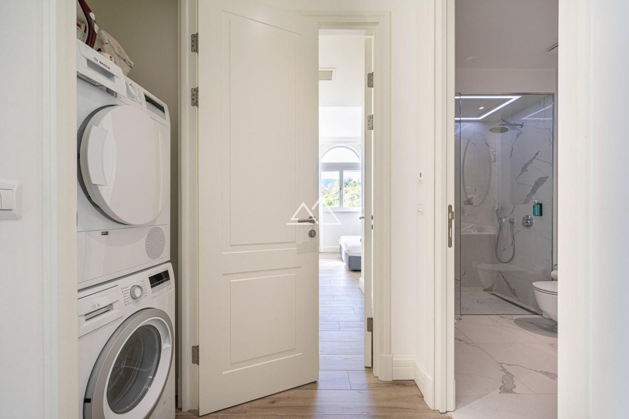 Apartment on Lustica peninsula, Montenegro, 113 m² - picture 12