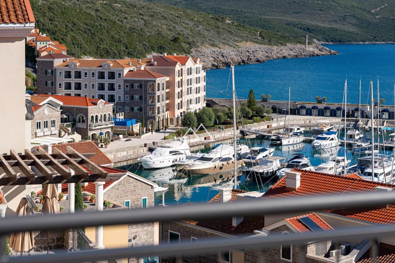 Apartment on Lustica peninsula, Montenegro, 113 m² - picture 17
