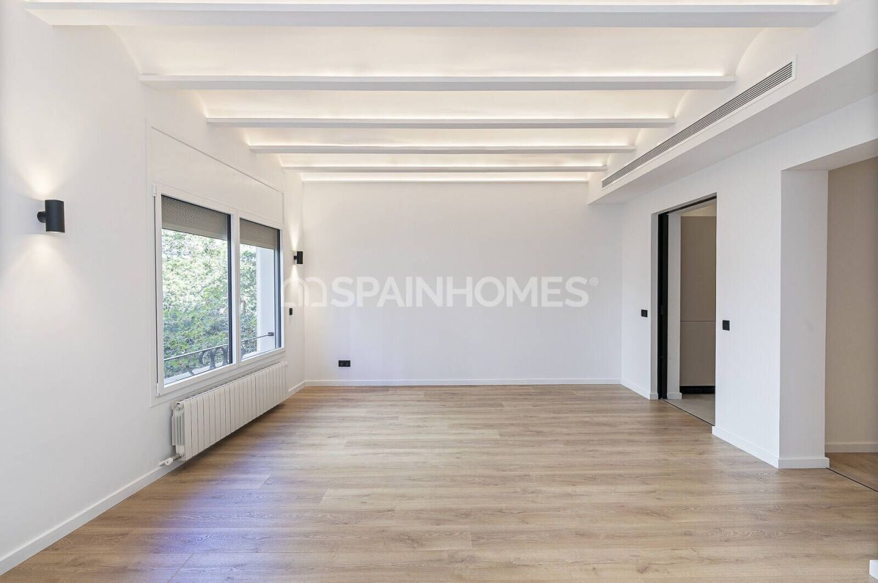 Appartement à Barcelone, Espagne, 152 m² - image 1