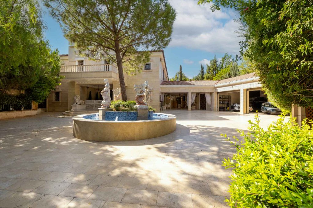 Appartamento a Limassol, Cipro, 1 158 m² - foto 1