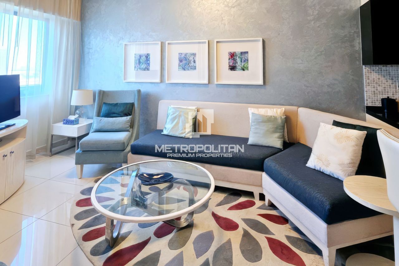 Apartamento en Dubái, EAU, 81 m² - imagen 1