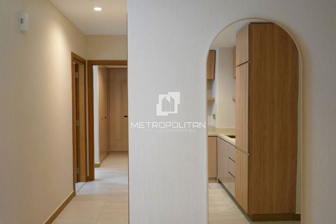 Apartment in Dubai, UAE, 108 m² - picture 11