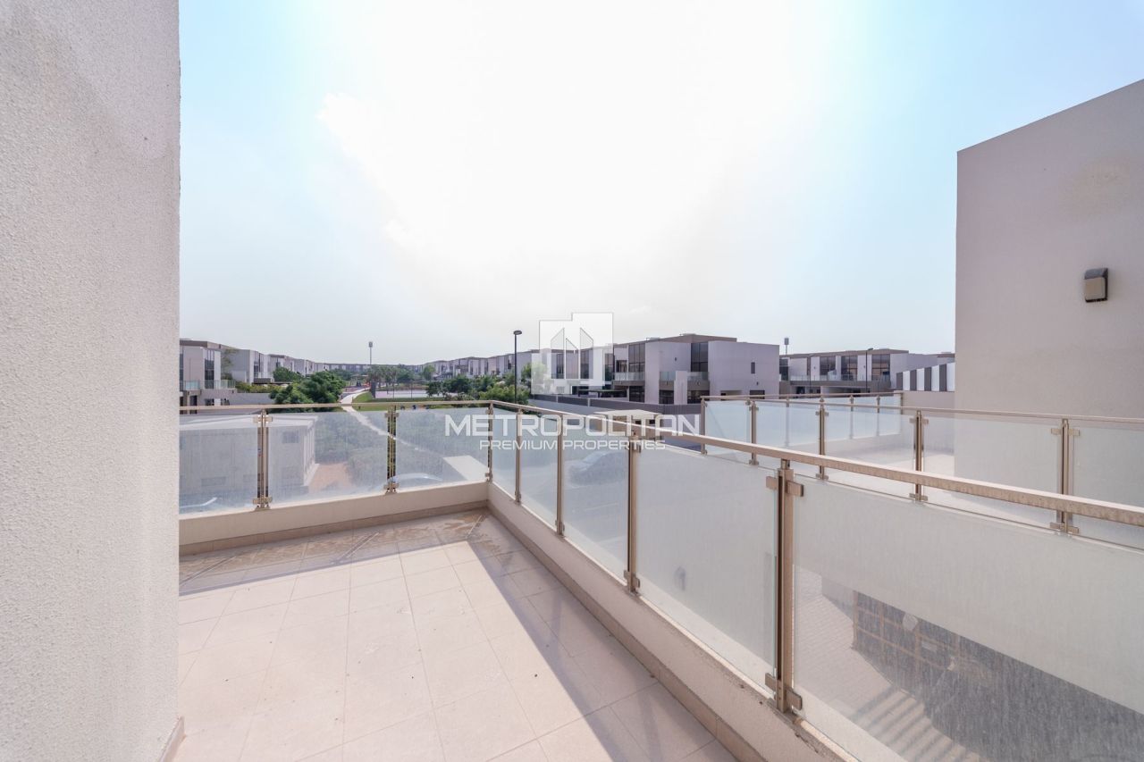 Villa à Dubaï, EAU, 187 m² - image 11