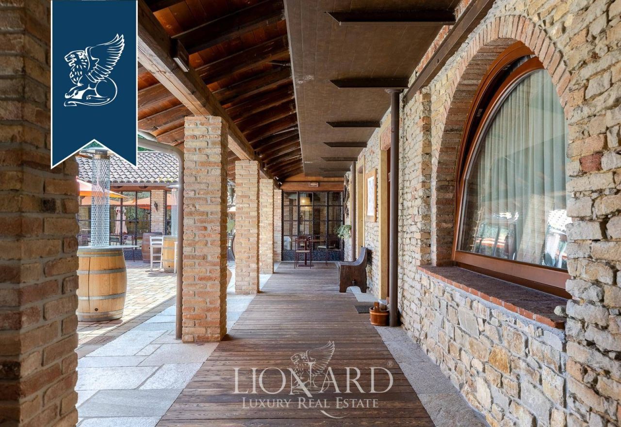 Hotel, albergo ad Asti, Italia, 1 500 m² - foto 11