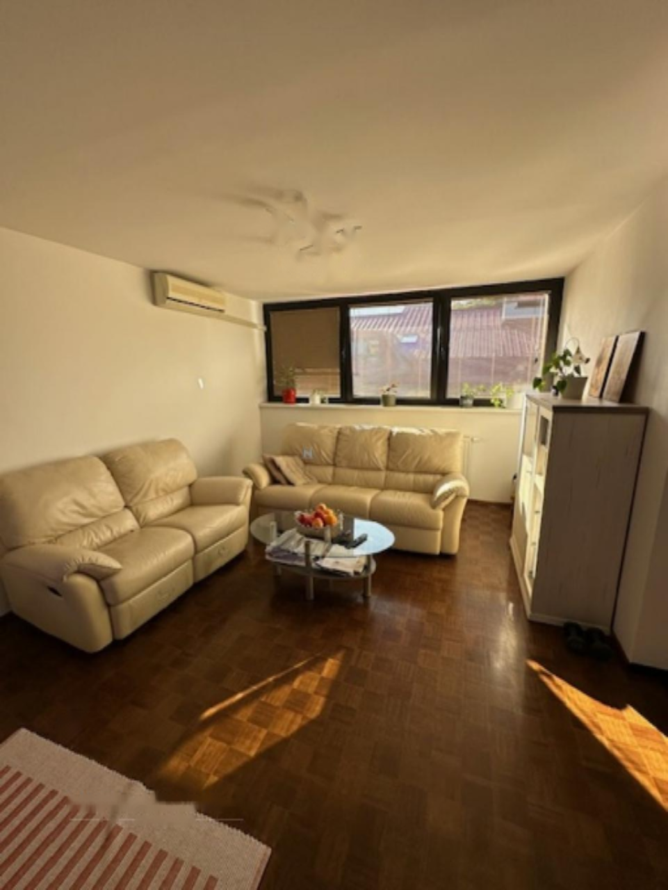 Piso en Liubliana, Eslovenia, 143 m² - imagen 1