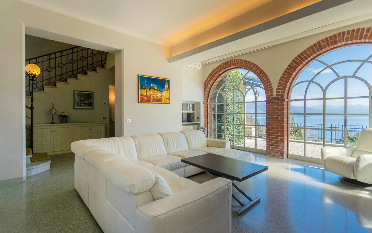 House in province of Verbano-Cusio-Ossola, Italy, 417 m² - picture 8