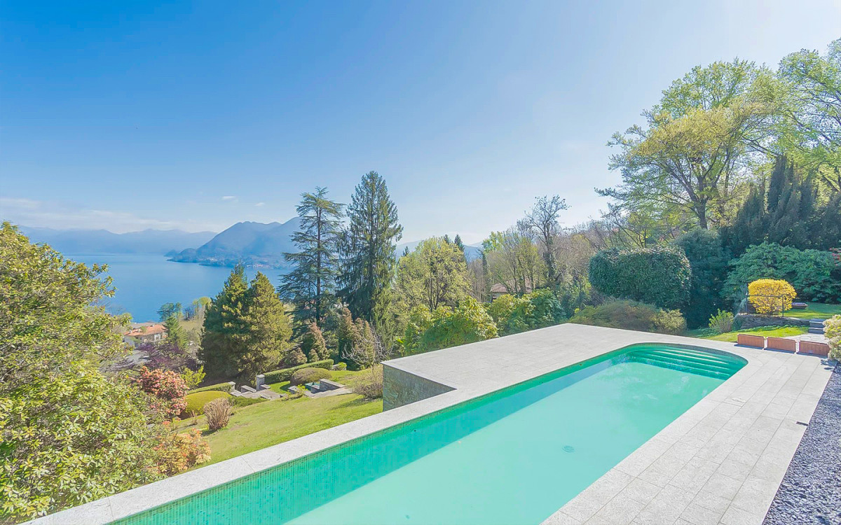 House in province of Verbano-Cusio-Ossola, Italy, 417 m² - picture 13