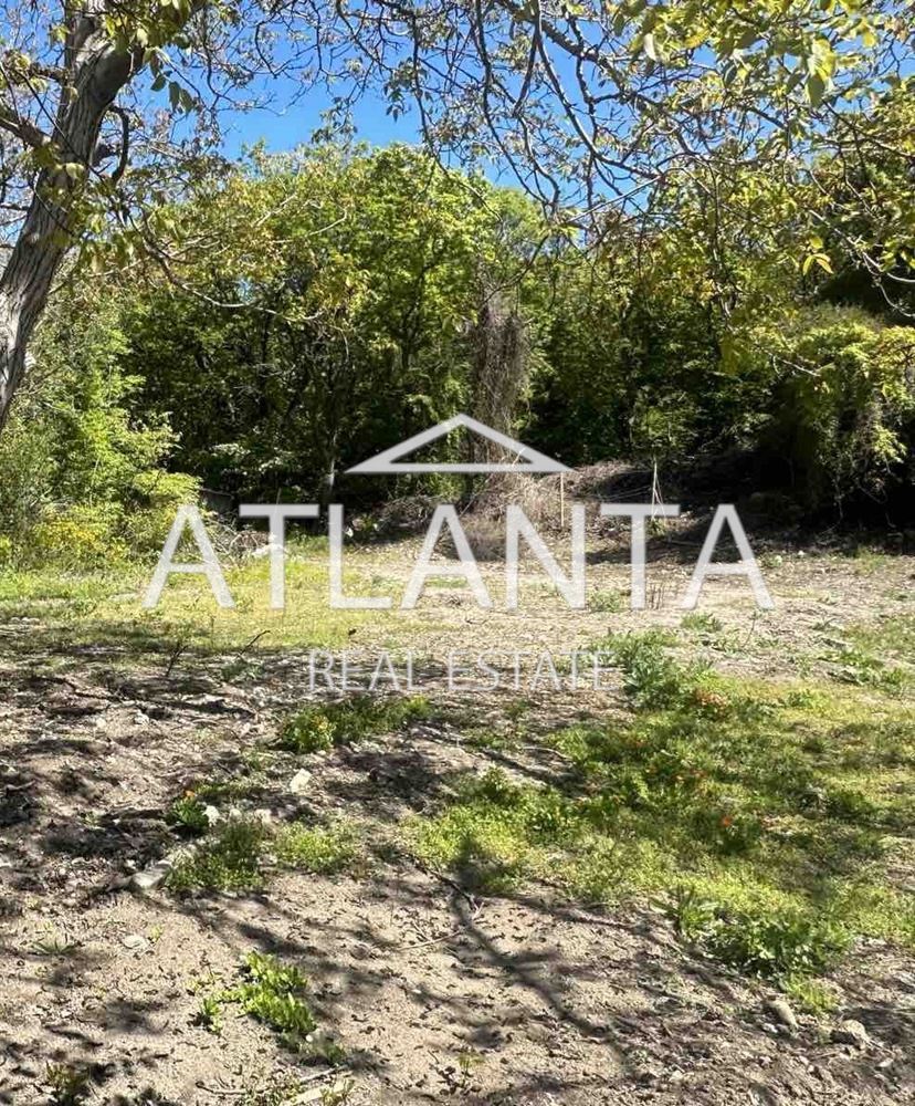 Terrain à Varna, Bulgarie, 675 m² - image 1