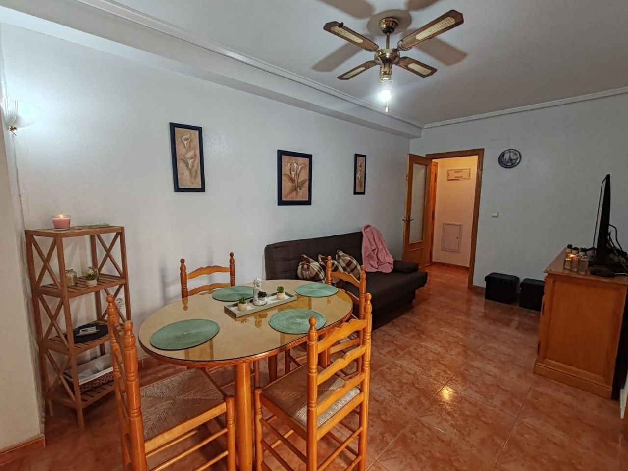 Appartement à Torrevieja, Espagne, 56 m² - image 1