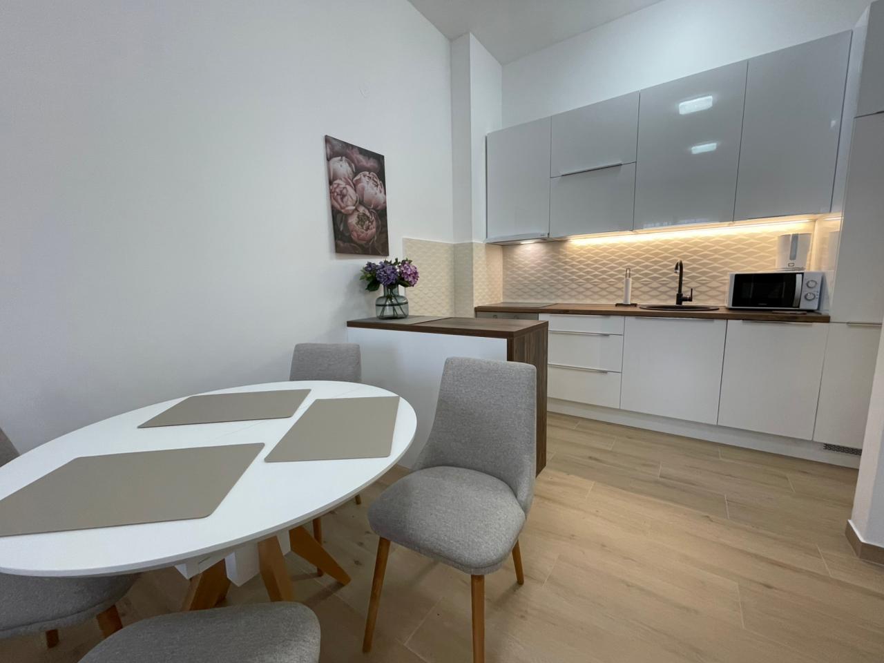 Piso en Budva, Montenegro, 50 m² - imagen 10