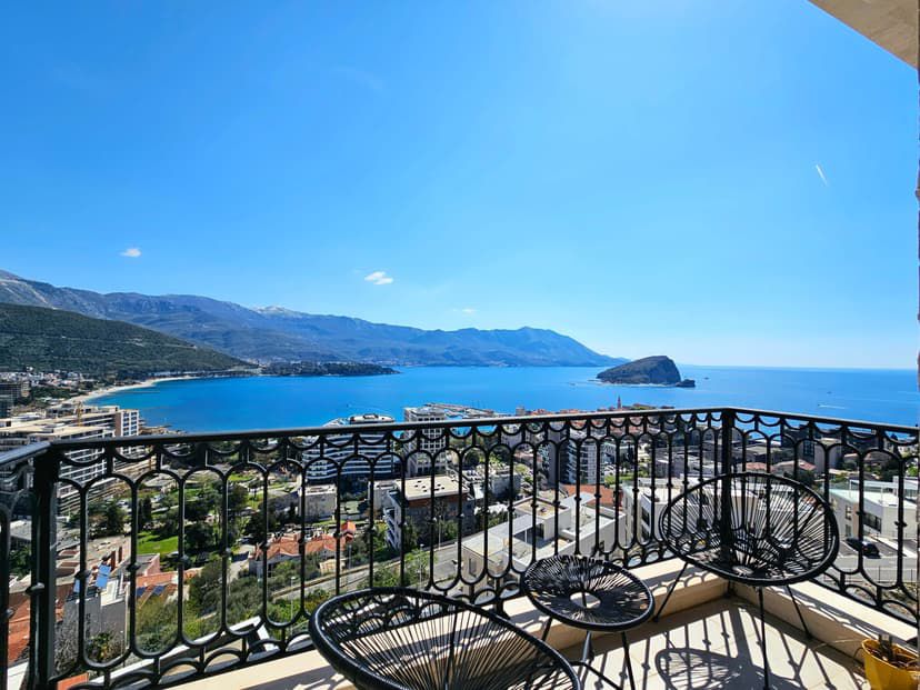 Piso en Budva, Montenegro, 50 m² - imagen 1