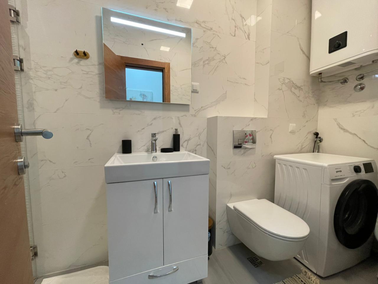 Piso en Budva, Montenegro, 50 m² - imagen 8