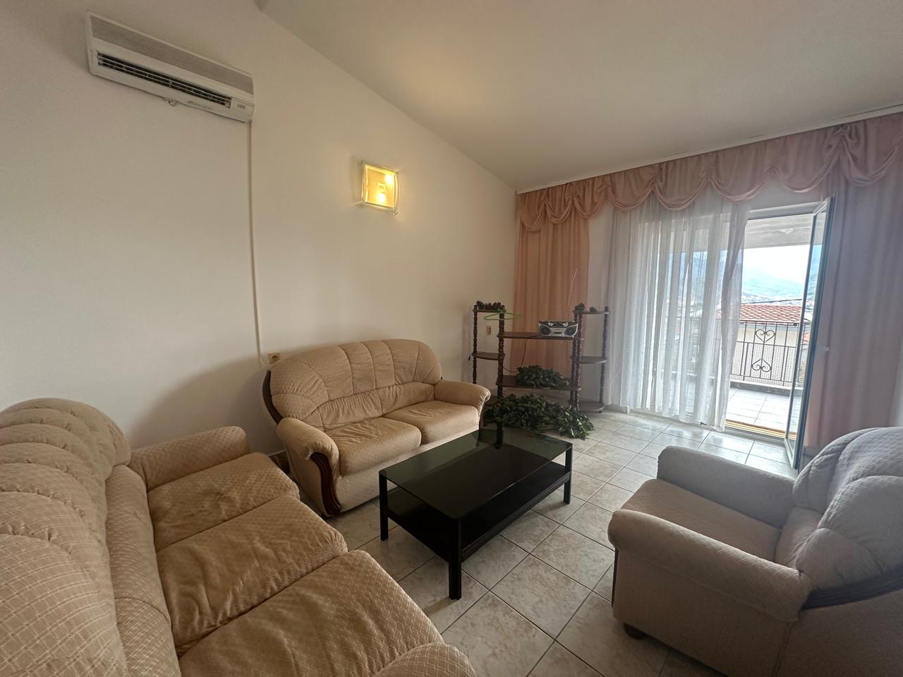 Casa en el Bar, Montenegro, 110 m² - imagen 1