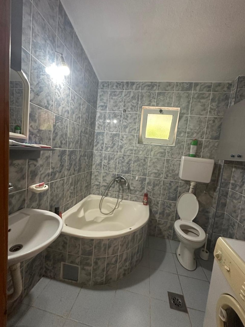 Casa en el Bar, Montenegro, 110 m² - imagen 4