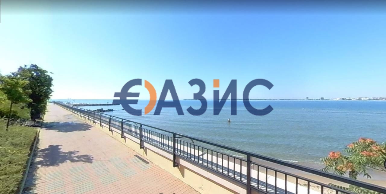 Apartment in Sveti Vlas, Bulgaria, 42.4 m² - picture 16