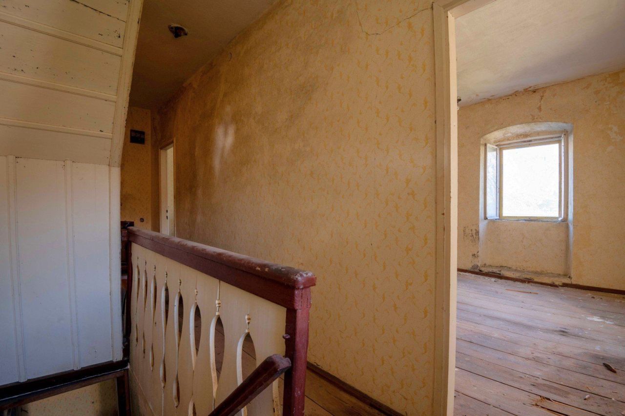 Villa in Stoliv, Montenegro, 300 m² - picture 13