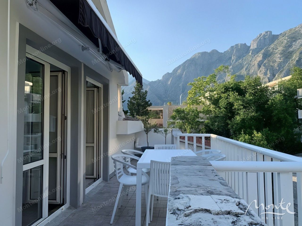 Apartment in Ljuta, Montenegro, 63.7 m² - picture 6