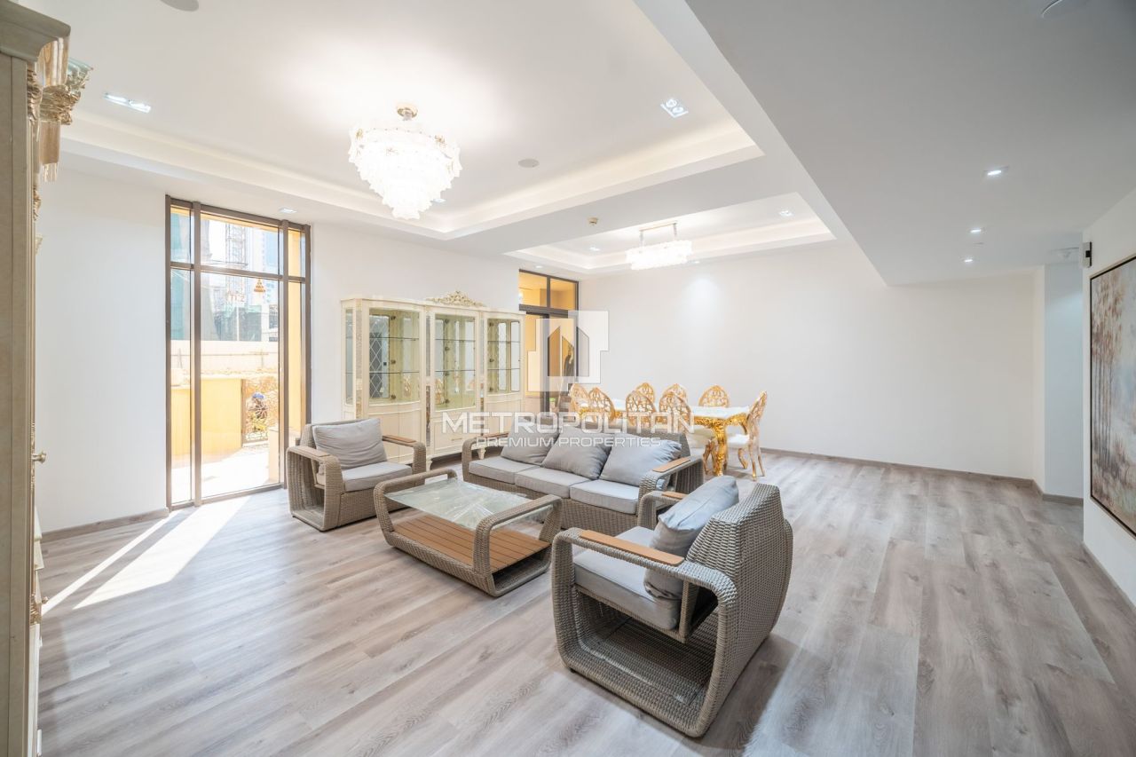 Appartamenti a Dubai, EAU, 350 m² - foto 1