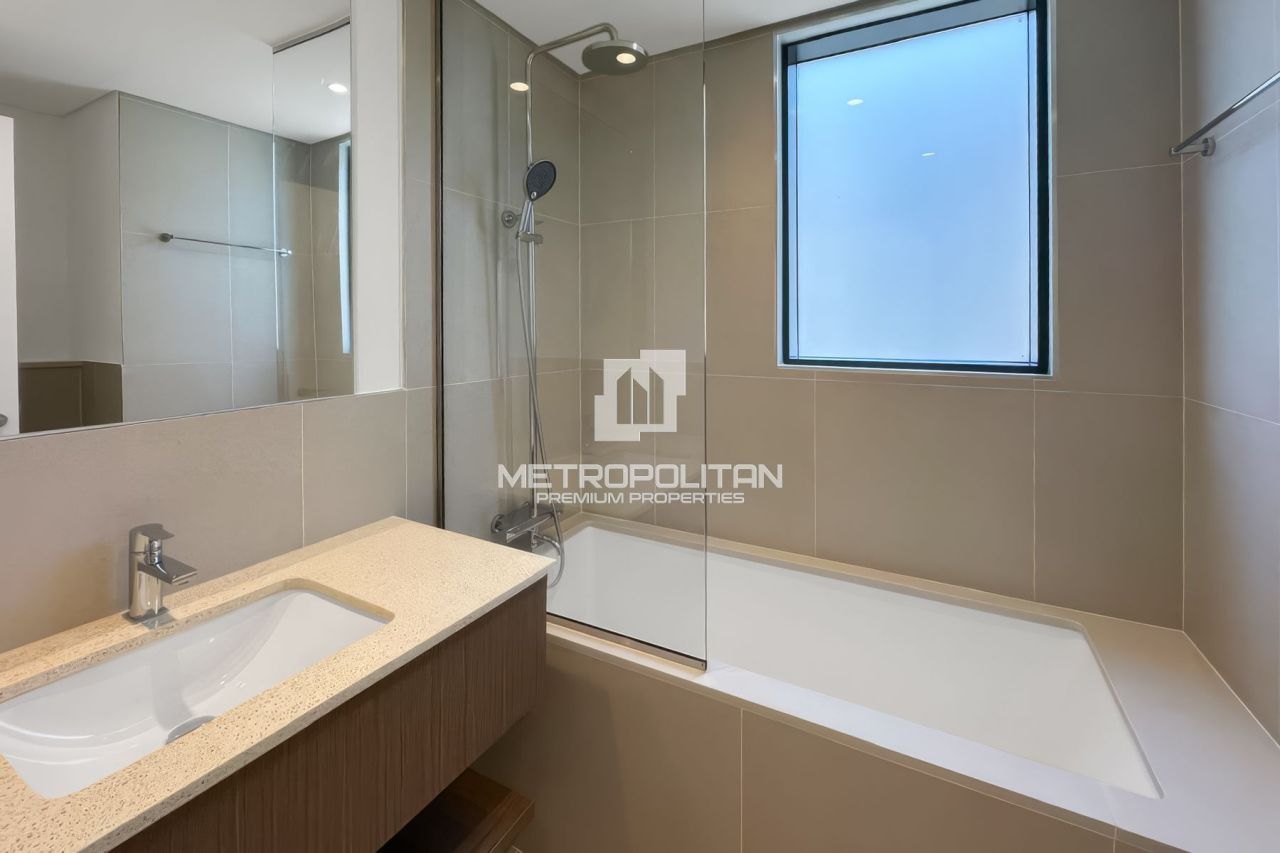 Townhouse in Dubai, UAE, 253 m² - picture 4