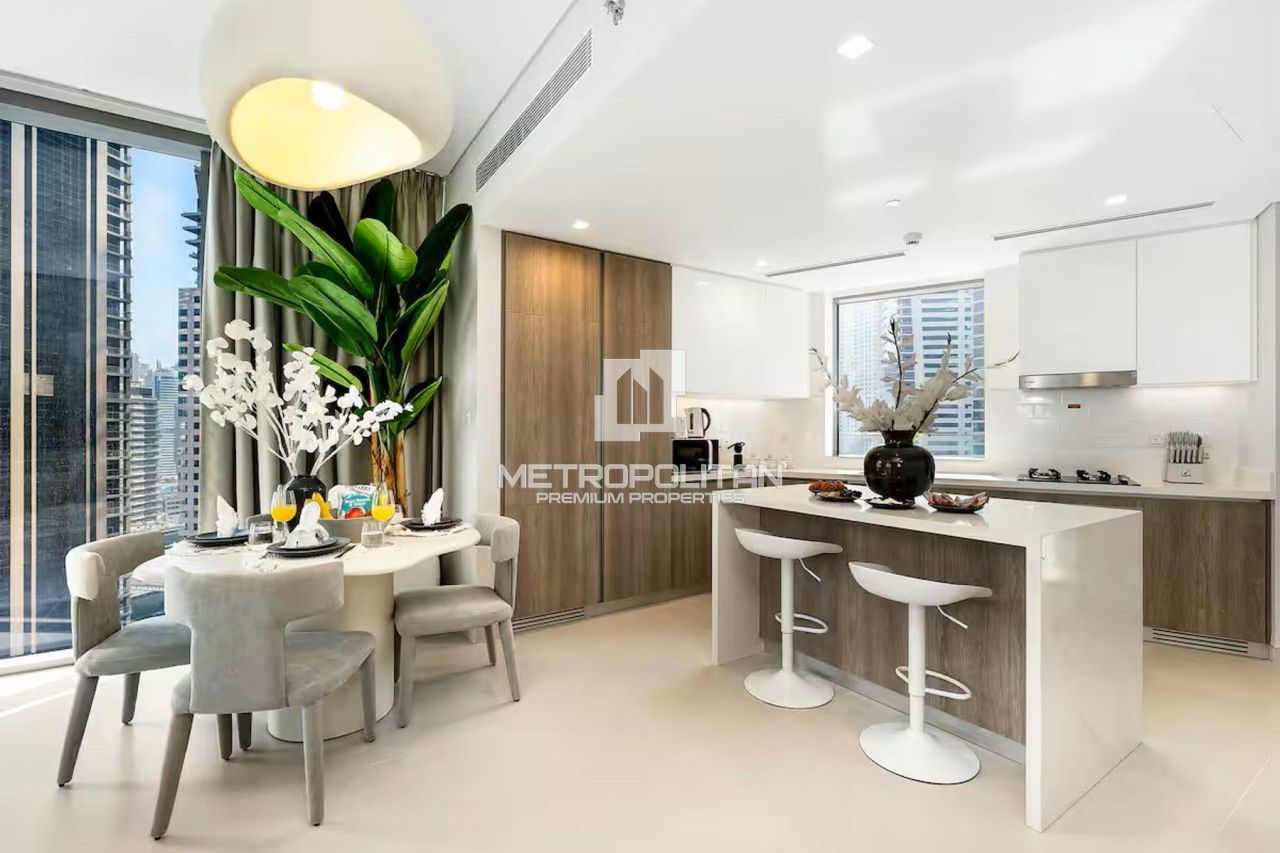 Apartment in Dubai, UAE, 122 m² - picture 19