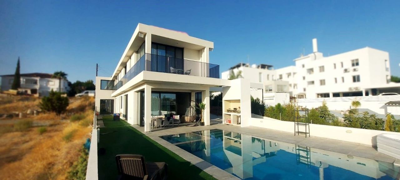 Villa à Larnaca, Chypre, 289 m² - image 1