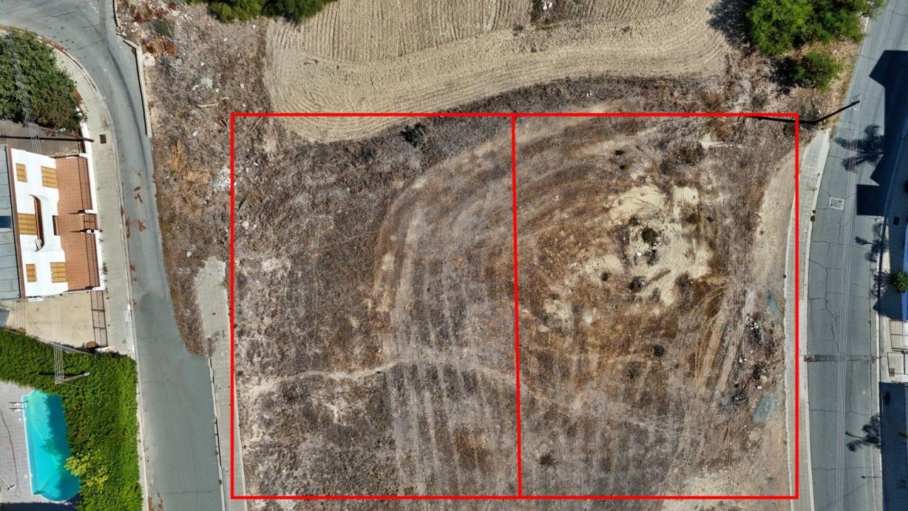 Land in Larnaca, Cyprus, 1 135 m² - picture 4