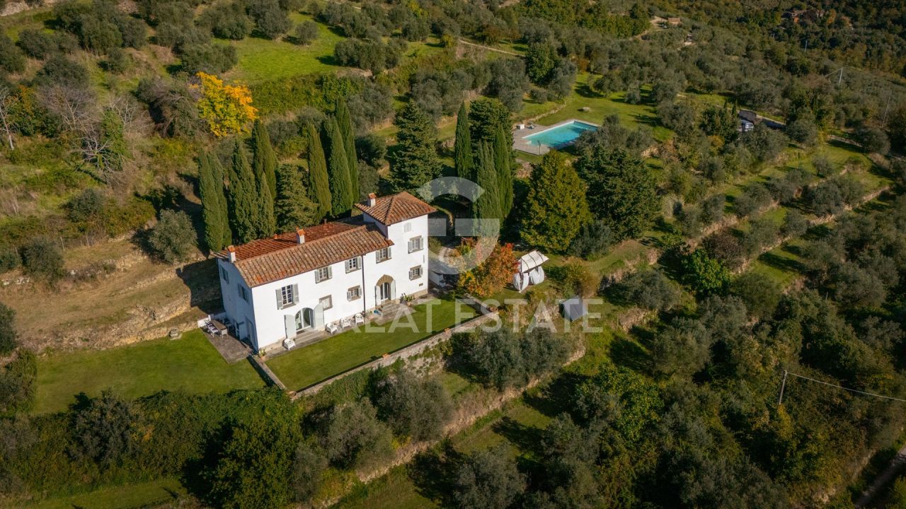 Casa Castelfranco Piandiscò, Italia, 346 m² - foto 1