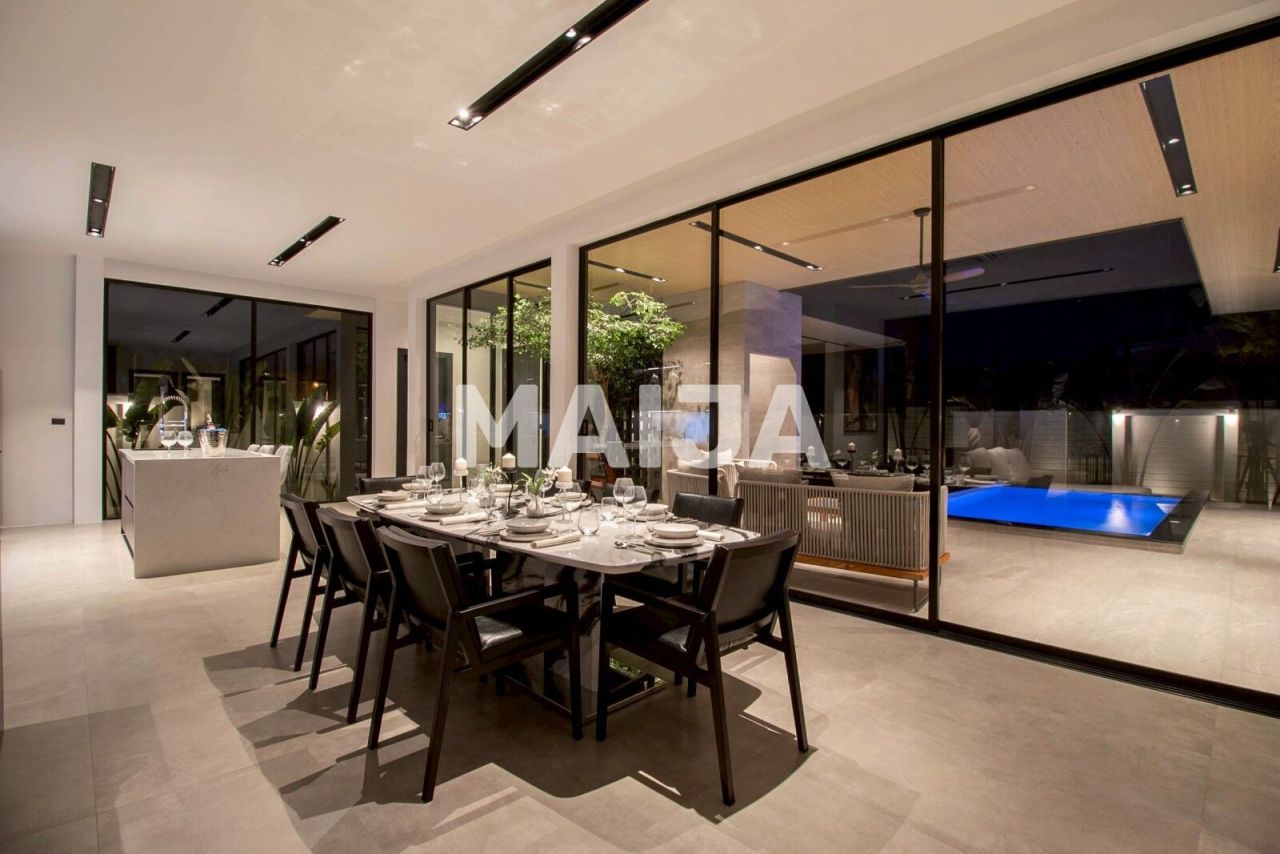 Villa en Rayong, Tailandia, 263 m² - imagen 4