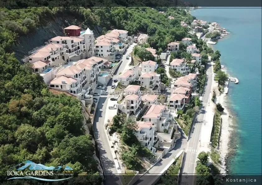 Appartamento a Kostanjica, Montenegro, 92 m² - foto 2