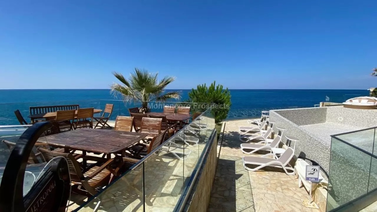 Appartamento a Dobra Voda, Montenegro, 110 m² - foto 11