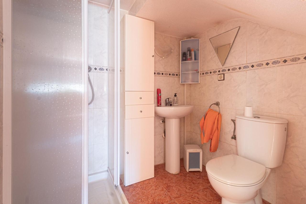 Casa en Orihuela Costa, España, 89 m² - imagen 7