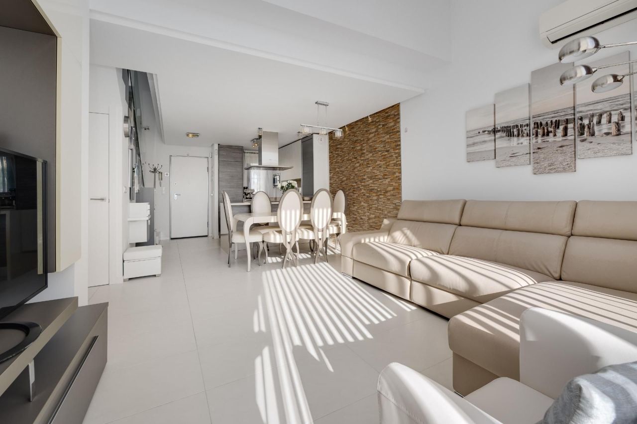 Casa en Orihuela Costa, España, 98 m² - imagen 7