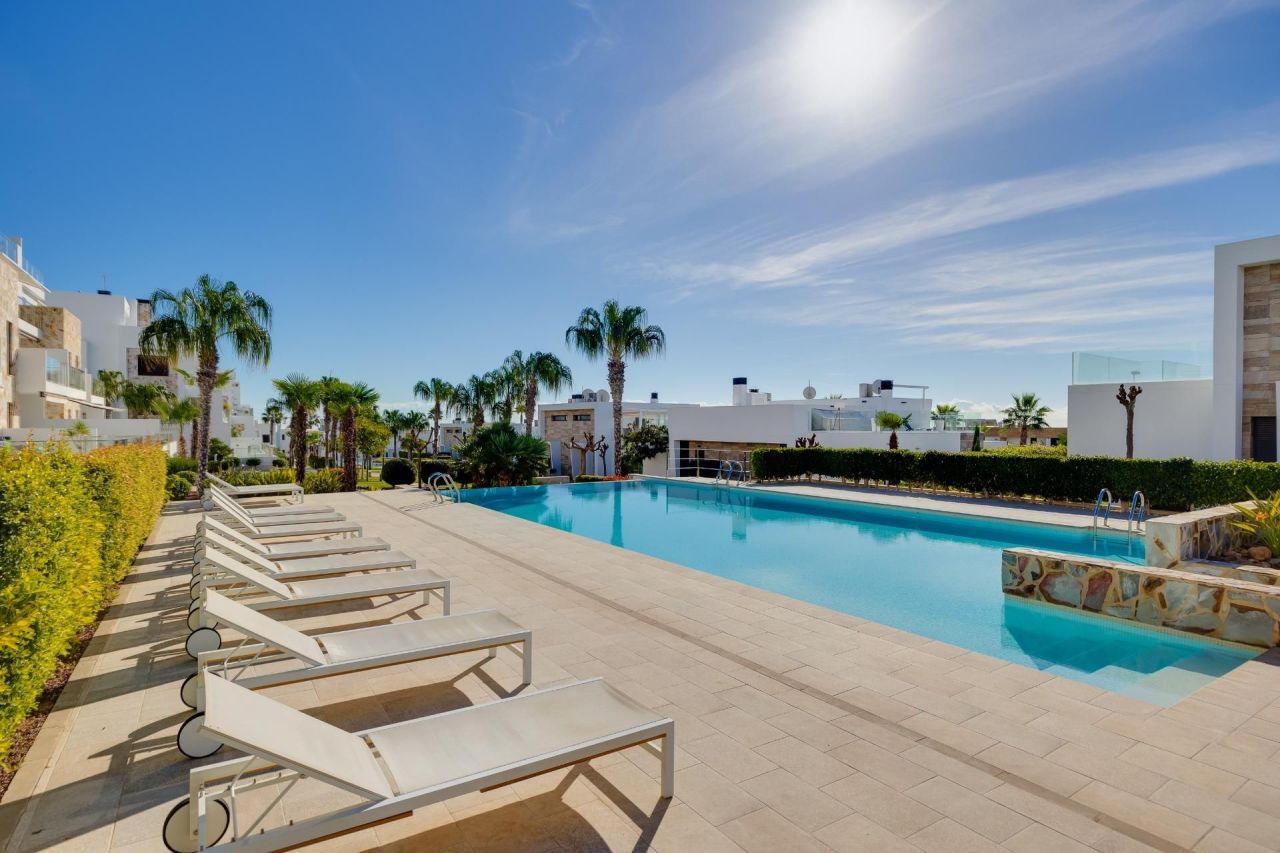 Casa en Orihuela Costa, España, 98 m² - imagen 17