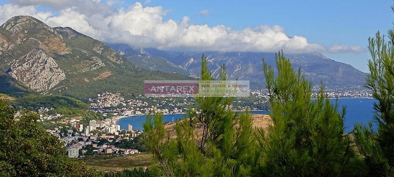 Villa in Sutomore, Montenegro, 100 m² - picture 1