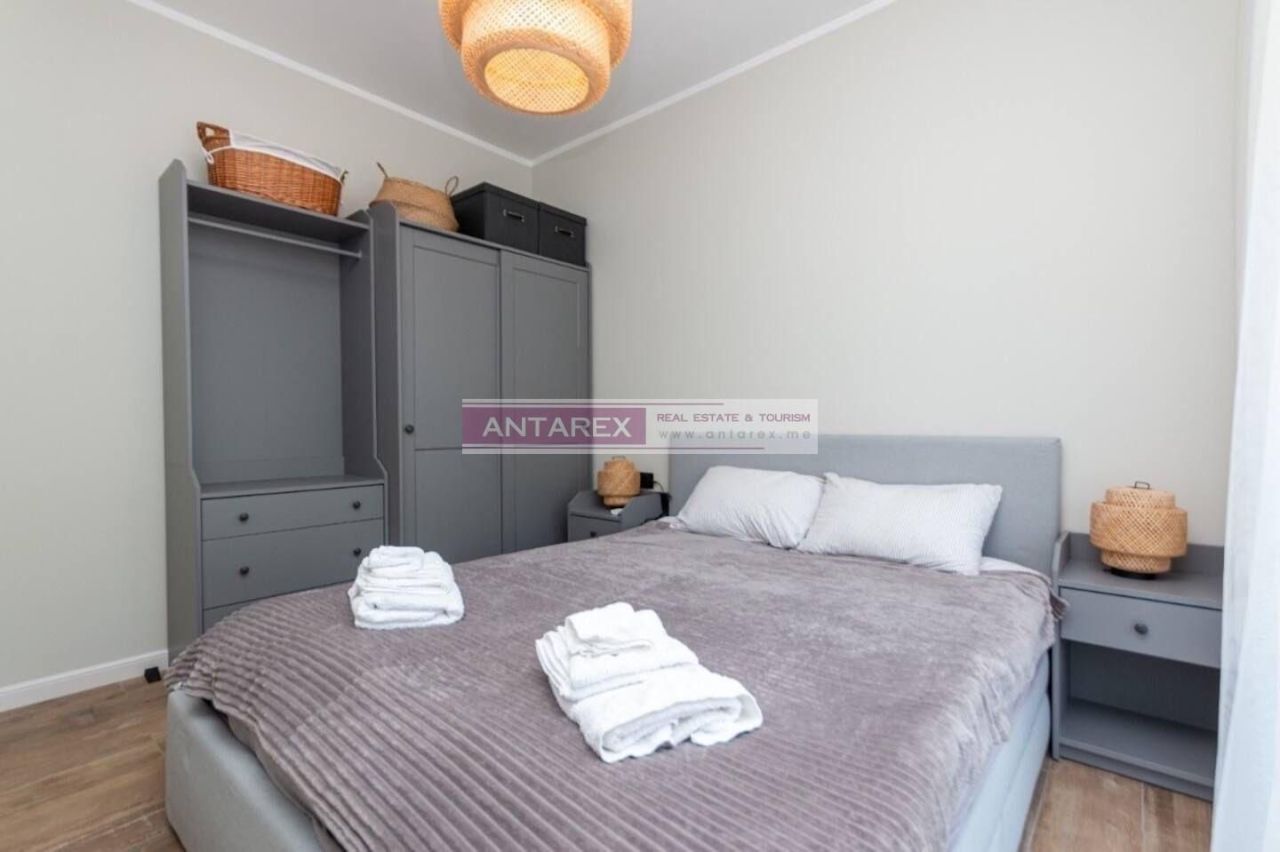 Apartment in Denovici, Montenegro, 52 m² - picture 6