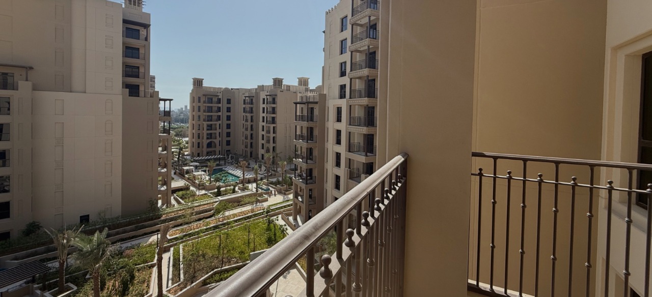 Flat in Dubai, UAE, 172.34 m² - picture 2