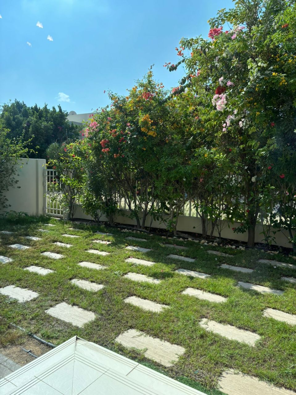 Townhouse a Dubai, EAU, 286 m² - foto 9