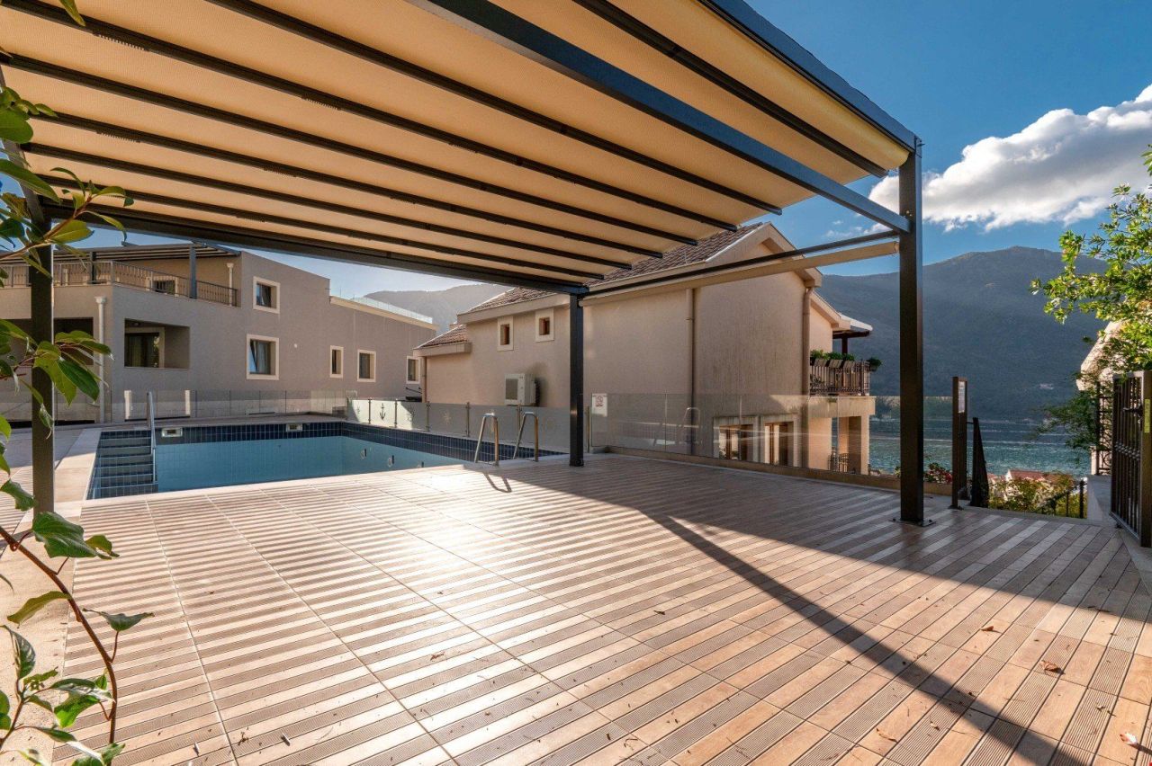 Appartamenti a Dobrota, Montenegro, 87 m² - foto 3