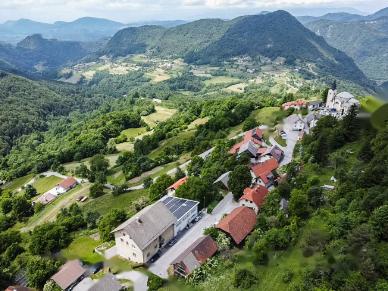 Azienda agricola a Litija, Slovenia, 126 948 m2 - foto 2