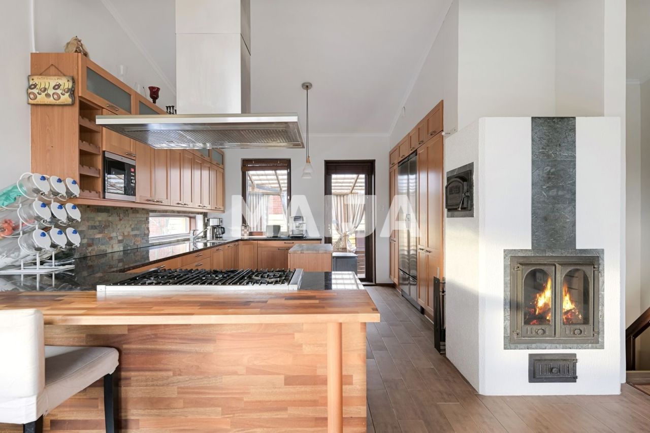 House in Vantaa, Finland, 127 m² - picture 3