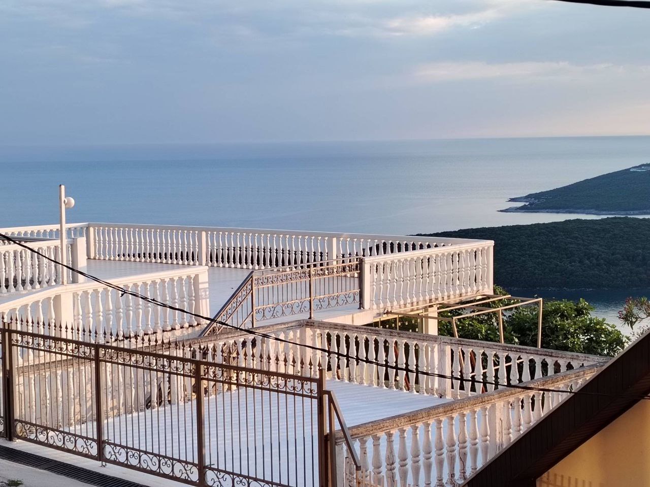 Wohnung in Seoce, Montenegro, 97 m² - Foto 3