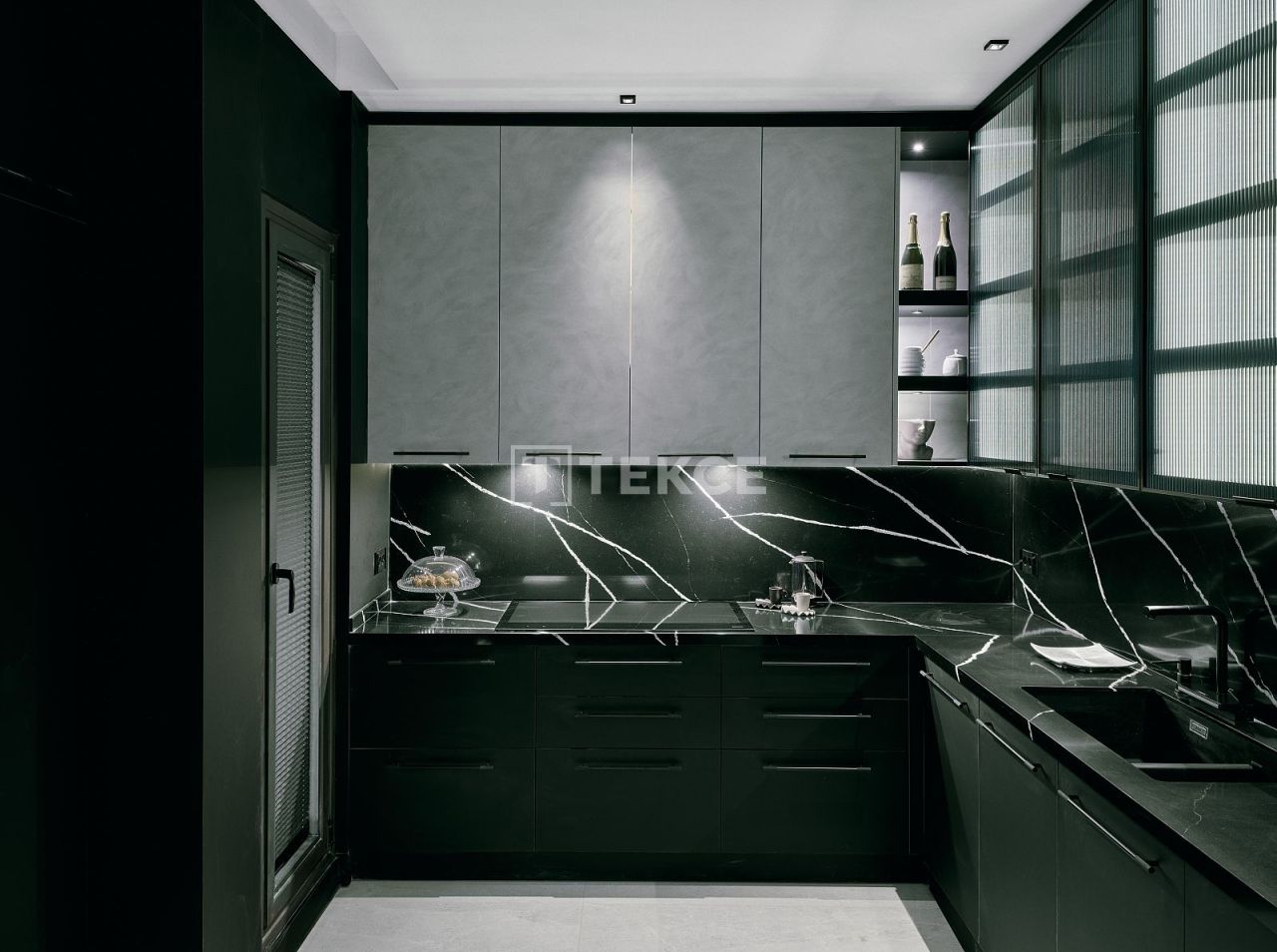 Villa Güzelbahçe, Turkey, 630 m² - picture 13