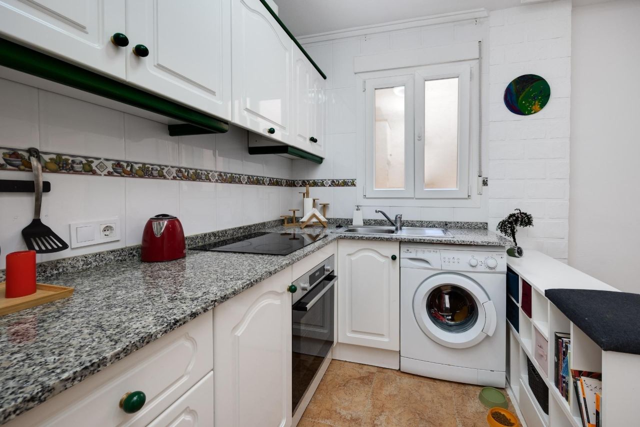 Piso en Torrevieja, España, 60 m² - imagen 6