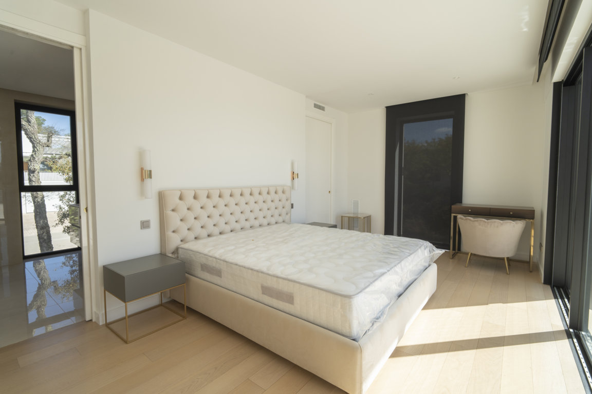 Villa à Caldes de Malavella, Espagne, 626 m² - image 11