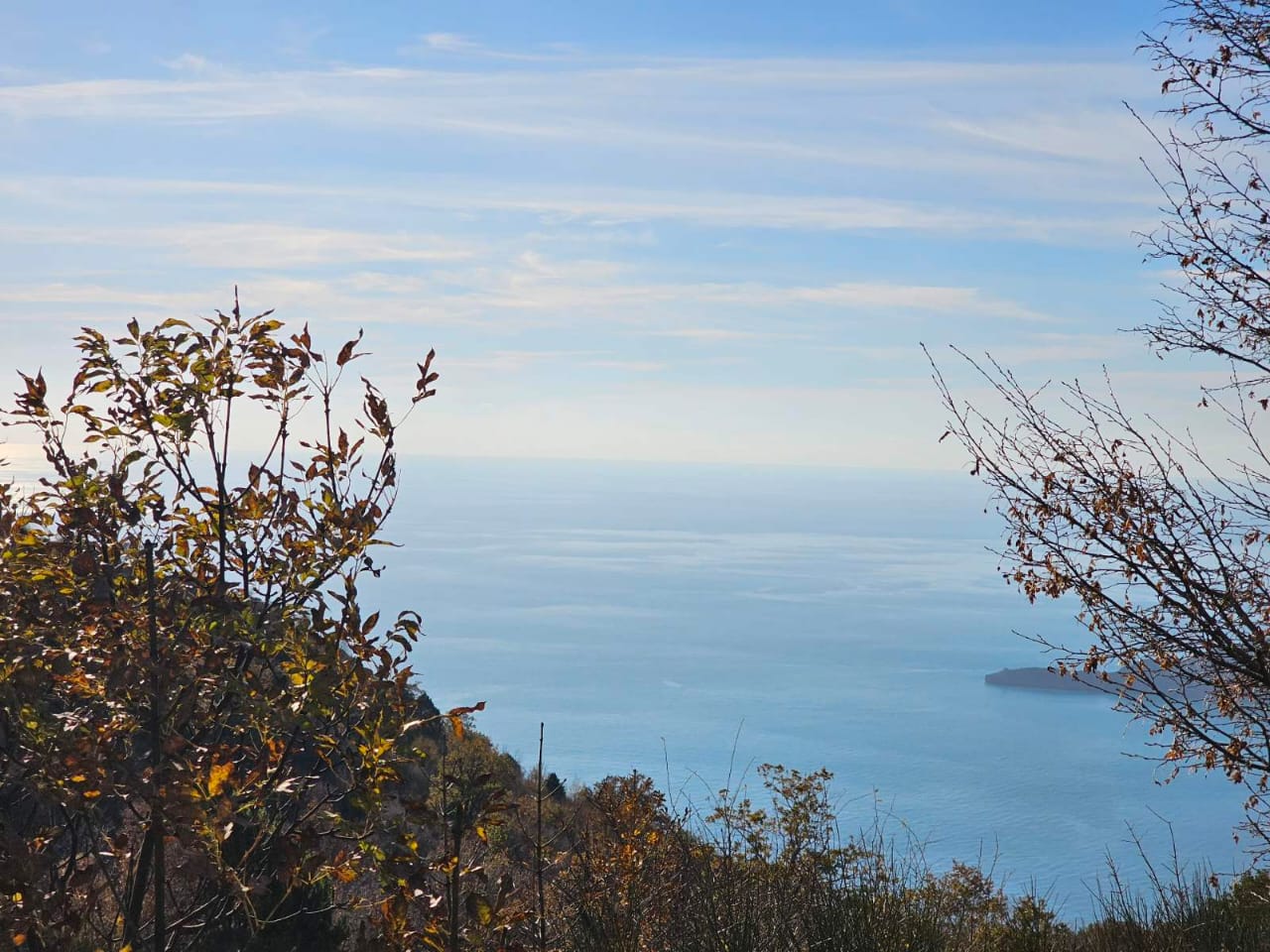 Land in Budva, Montenegro, 1 200 m² - picture 4