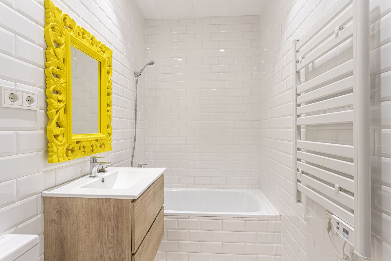 Flat in Barcelona, Spain, 94 m² - picture 9