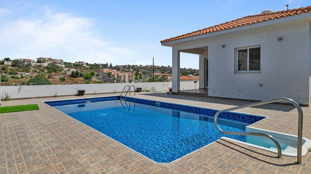 Bungalow a Limassol, Cipro, 102 m² - foto 1