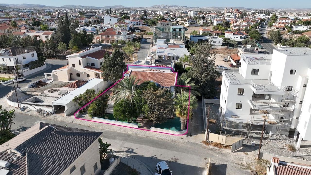 Villa a Larnaca, Cipro, 346 m² - foto 2