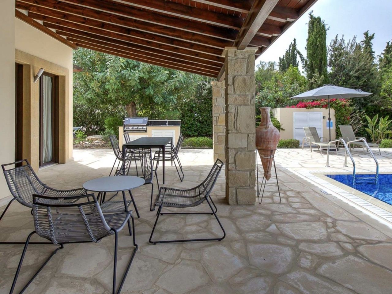 Bungalow in Paphos, Cyprus, 136 m² - picture 3